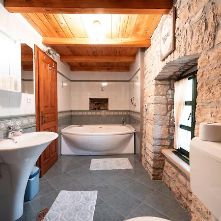 Cala By Interhome * Žminj