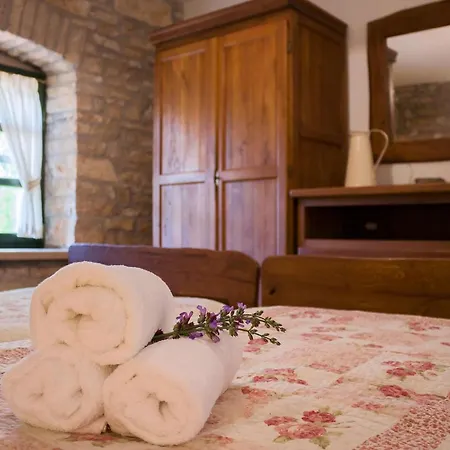 Nyaraló Cala By Interhome *